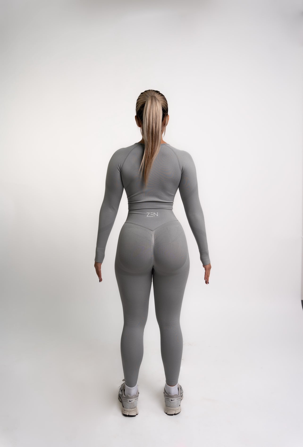 Contour Seamless Crop Long Sleeve Clay